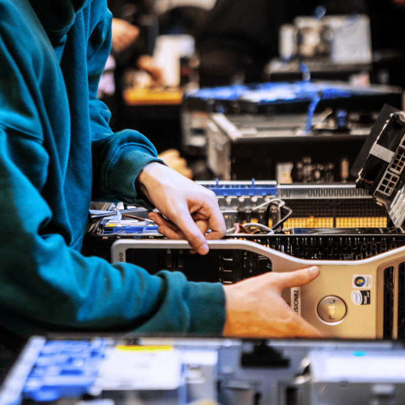 home_img_area3_informatica_baja_desktop